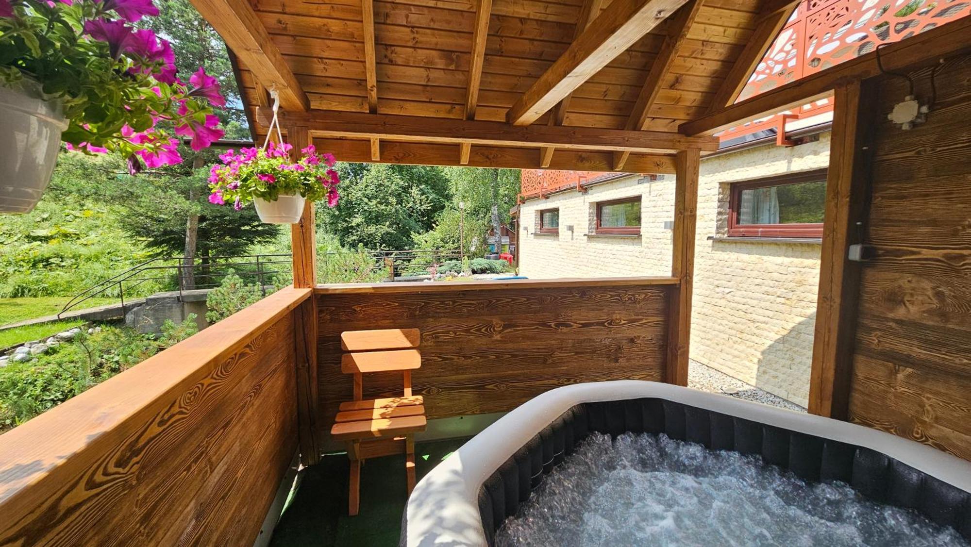 Holiday House Daniela Ждяр Екстер'єр фото